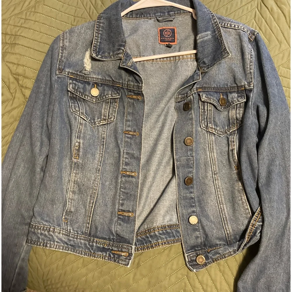 Jean jacket - Picture 1 of 2